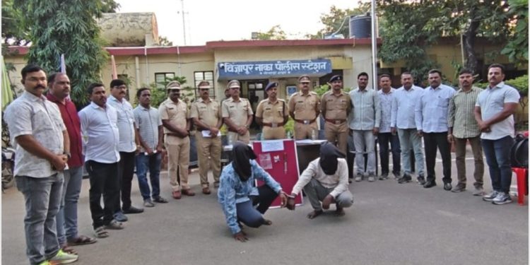 विजापूर रोडवरील चेन-स्नॅचिंग प्रकरणाचा पोलिसांनी केला पर्दाफाश; तिघे सराईत आरोपी अटकेत